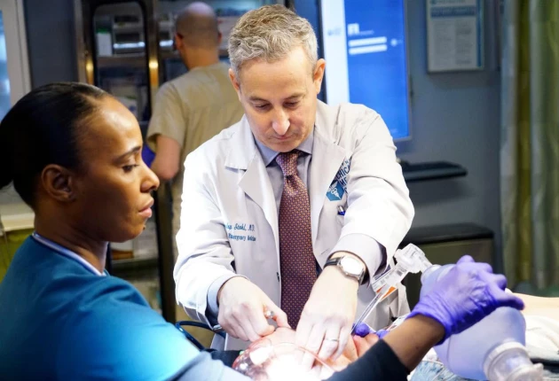 Фото из сериала Медики Чикаго