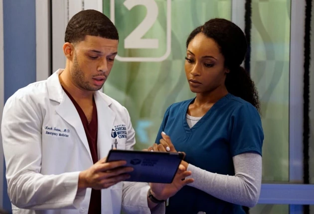 Изображение из сериала Медики Чикаго